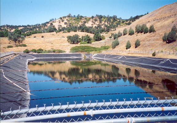Photo of a water pit in Sonora